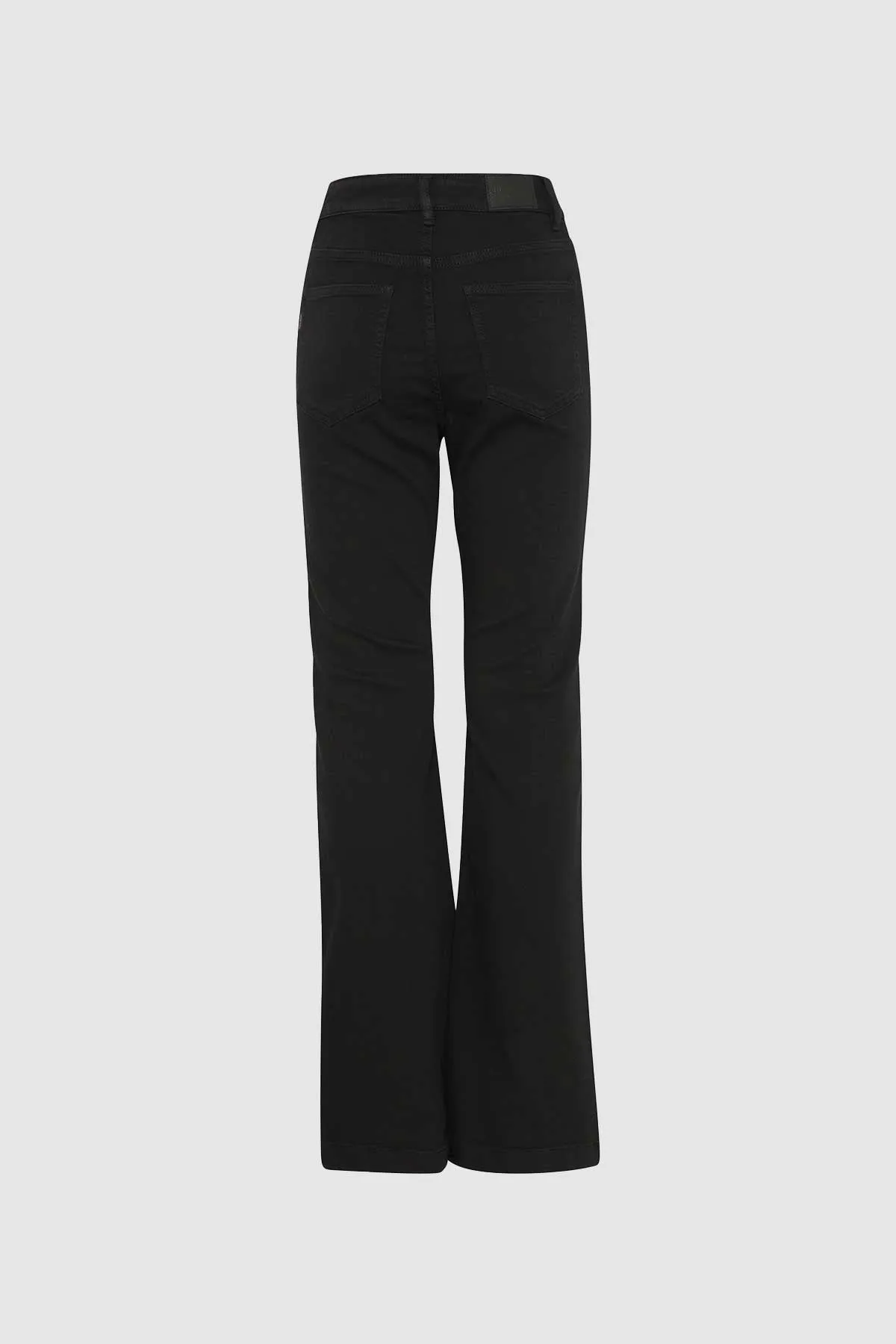 Becca Boocut Leg in Black Denim