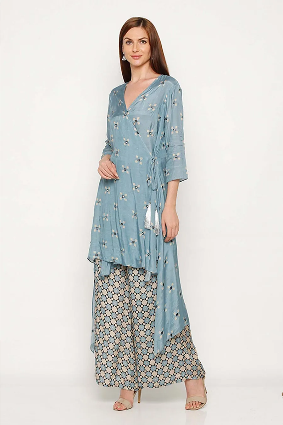 Blue Embroidered High-Low Kurta Set (Set of 2)