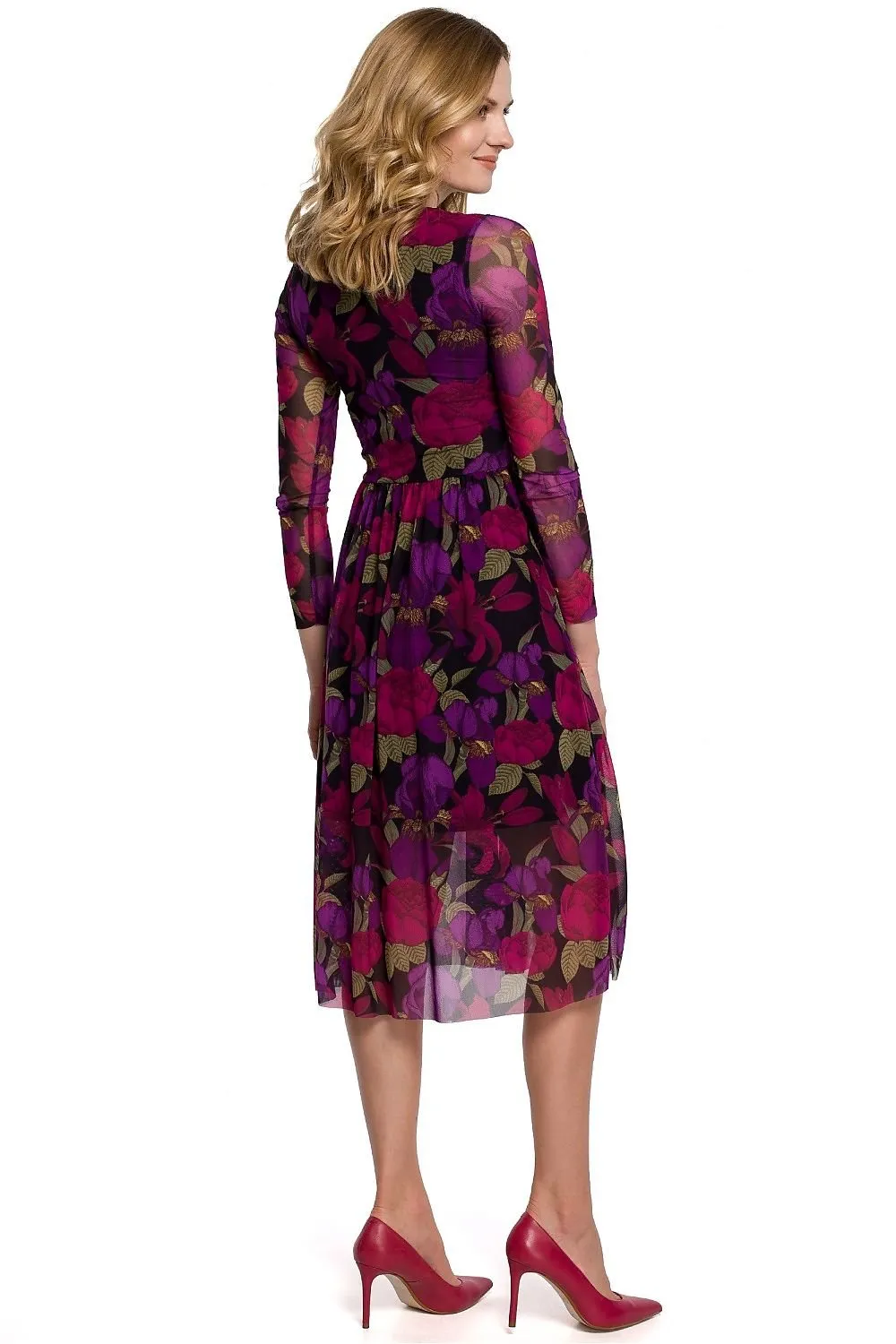Delicate mesh with floral patterns evening dress