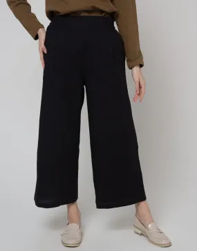 Details Long Pants Textured Fabric