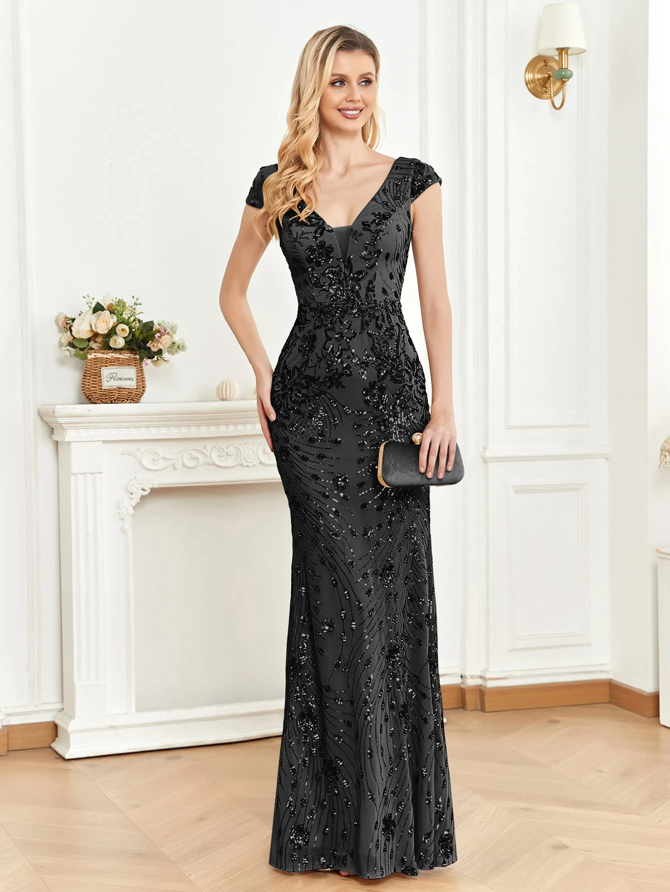Elegant Lace V-Neck Sequined Evening Dress