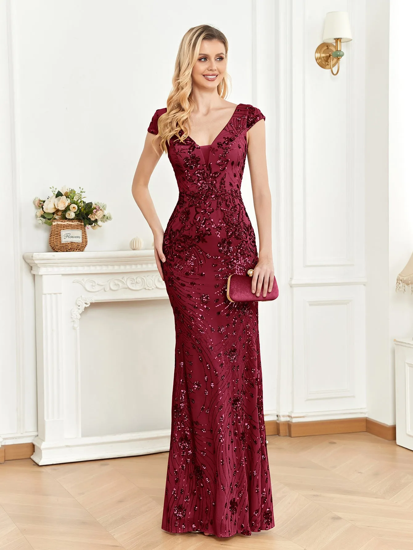 Elegant Lace V-Neck Sequined Evening Dress