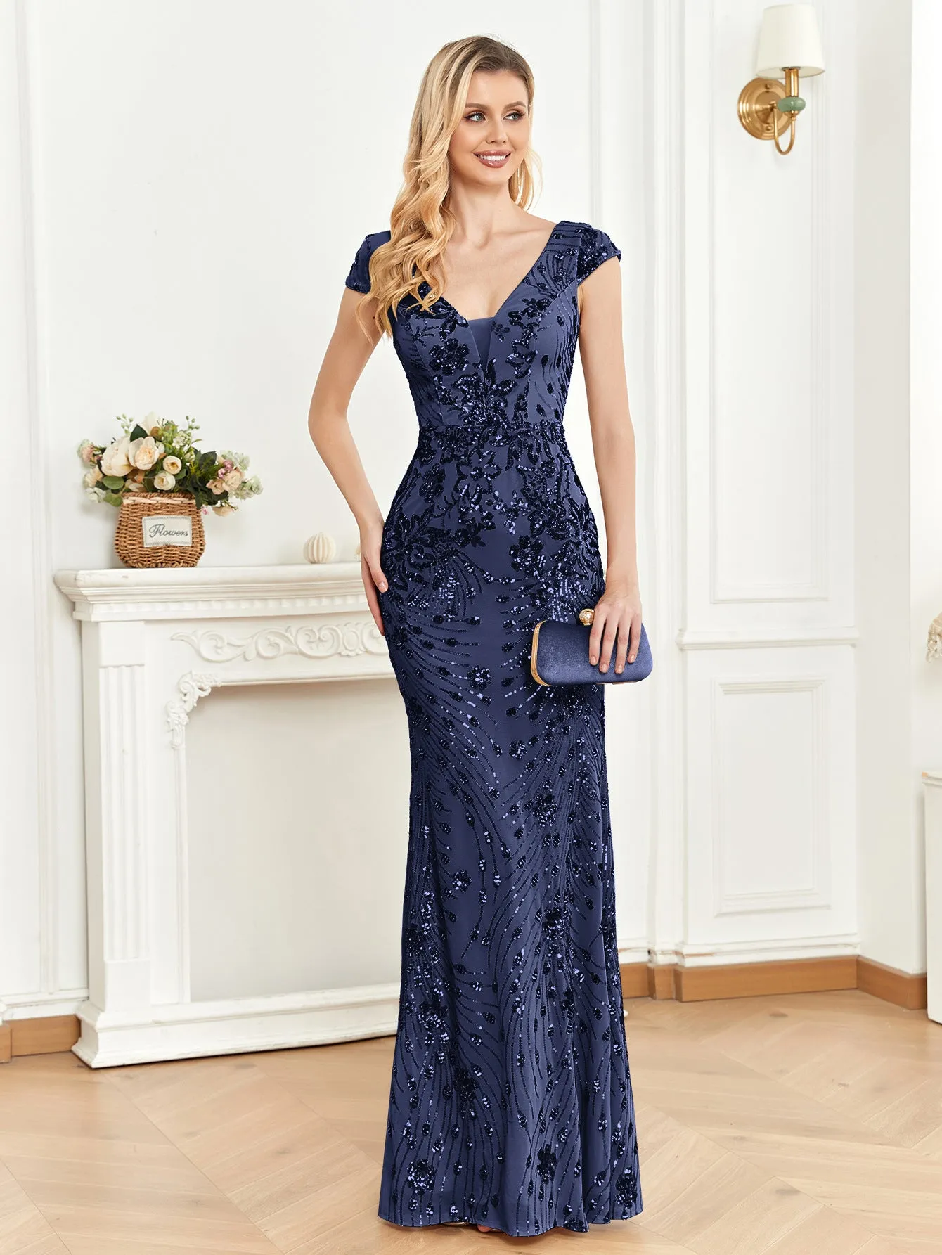 Elegant Lace V-Neck Sequined Evening Dress