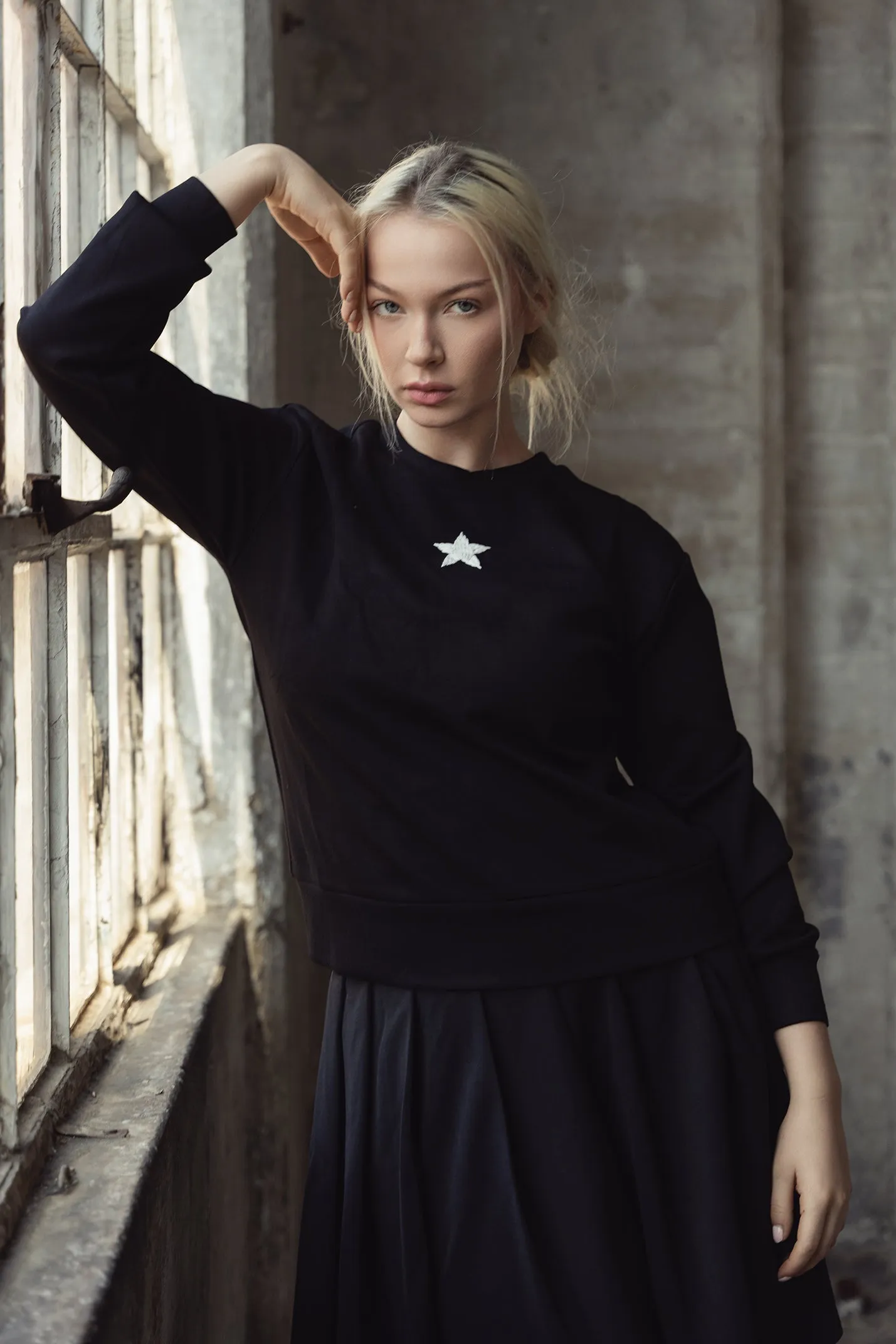 Embroidered Star Sweatshirt