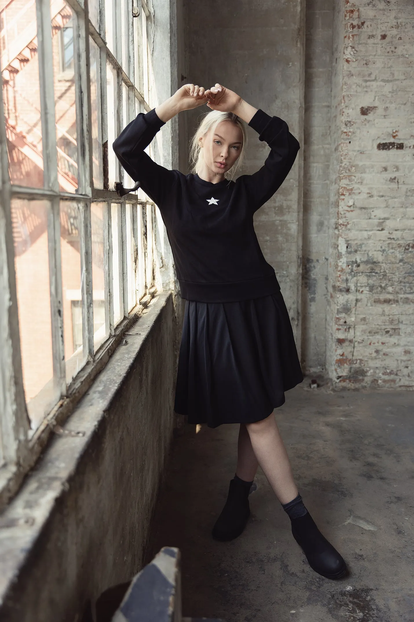 Embroidered Star Sweatshirt