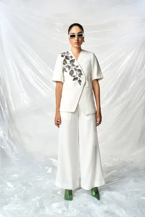 FLARED PANTS OF ( HAZEL LEAVES HALF SLEEVES BLAZER )