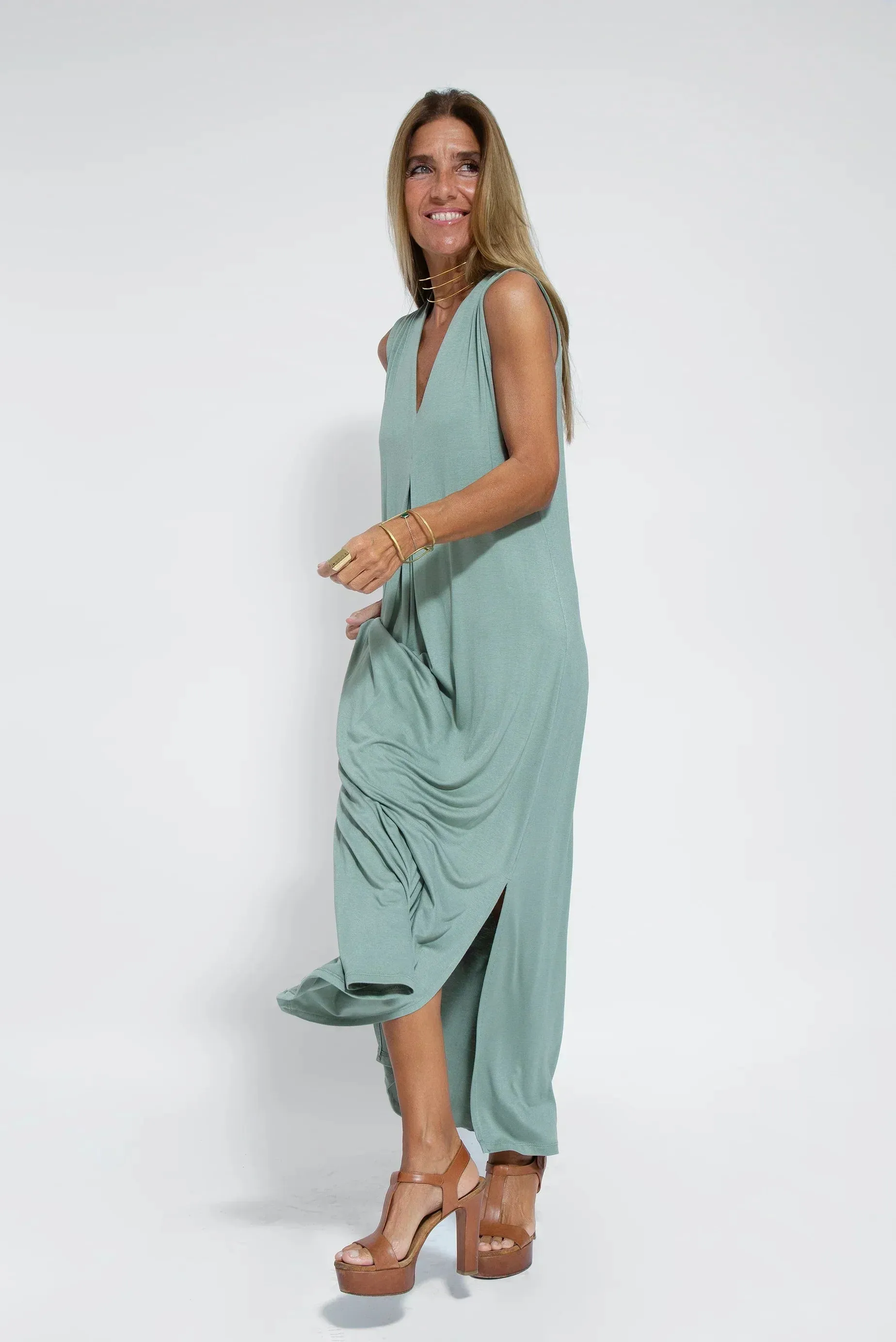 Idina Slimming Dress and Vest Set