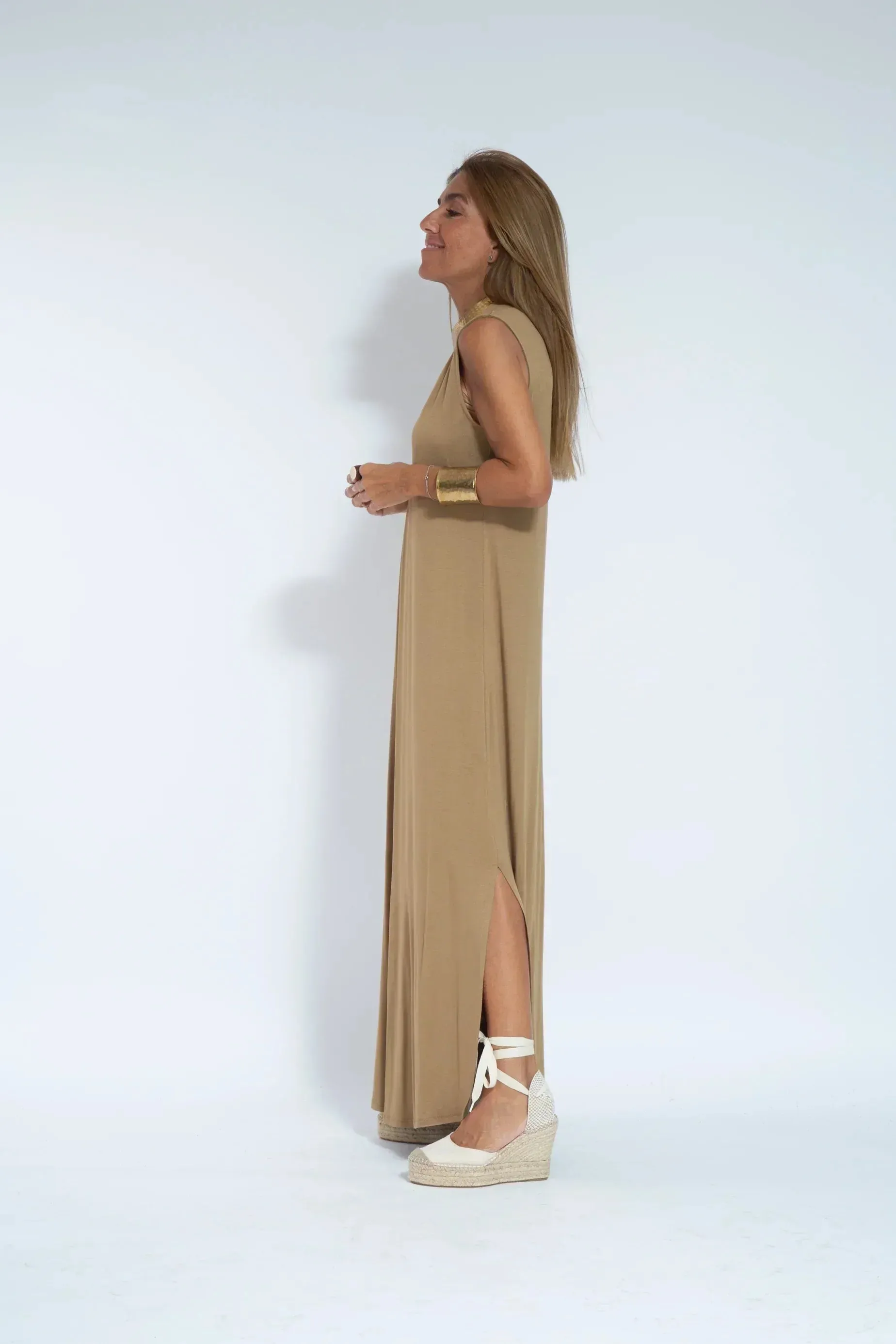 Idina Slimming Dress and Vest Set