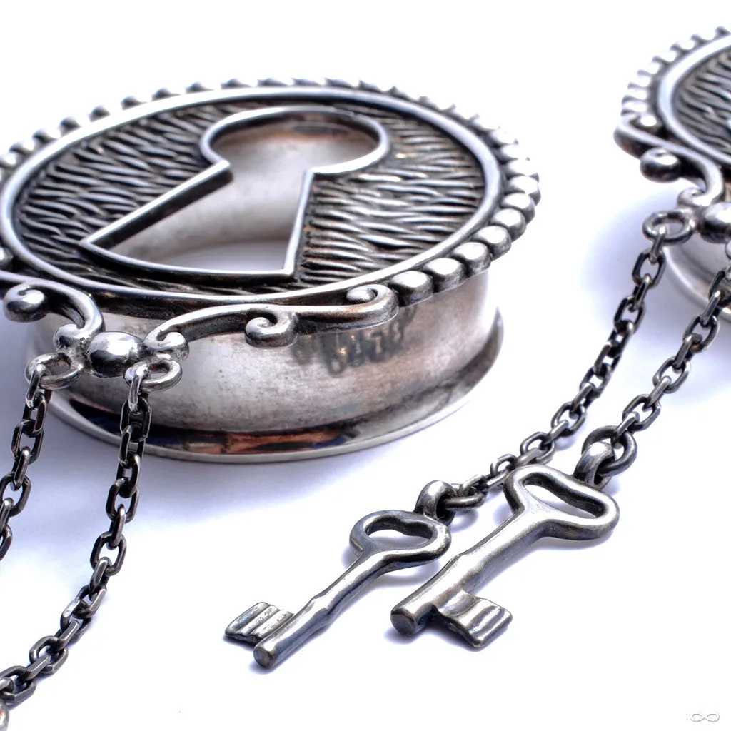 Keyhole Plugs in Silver in 1 ⅜” from Tawapa