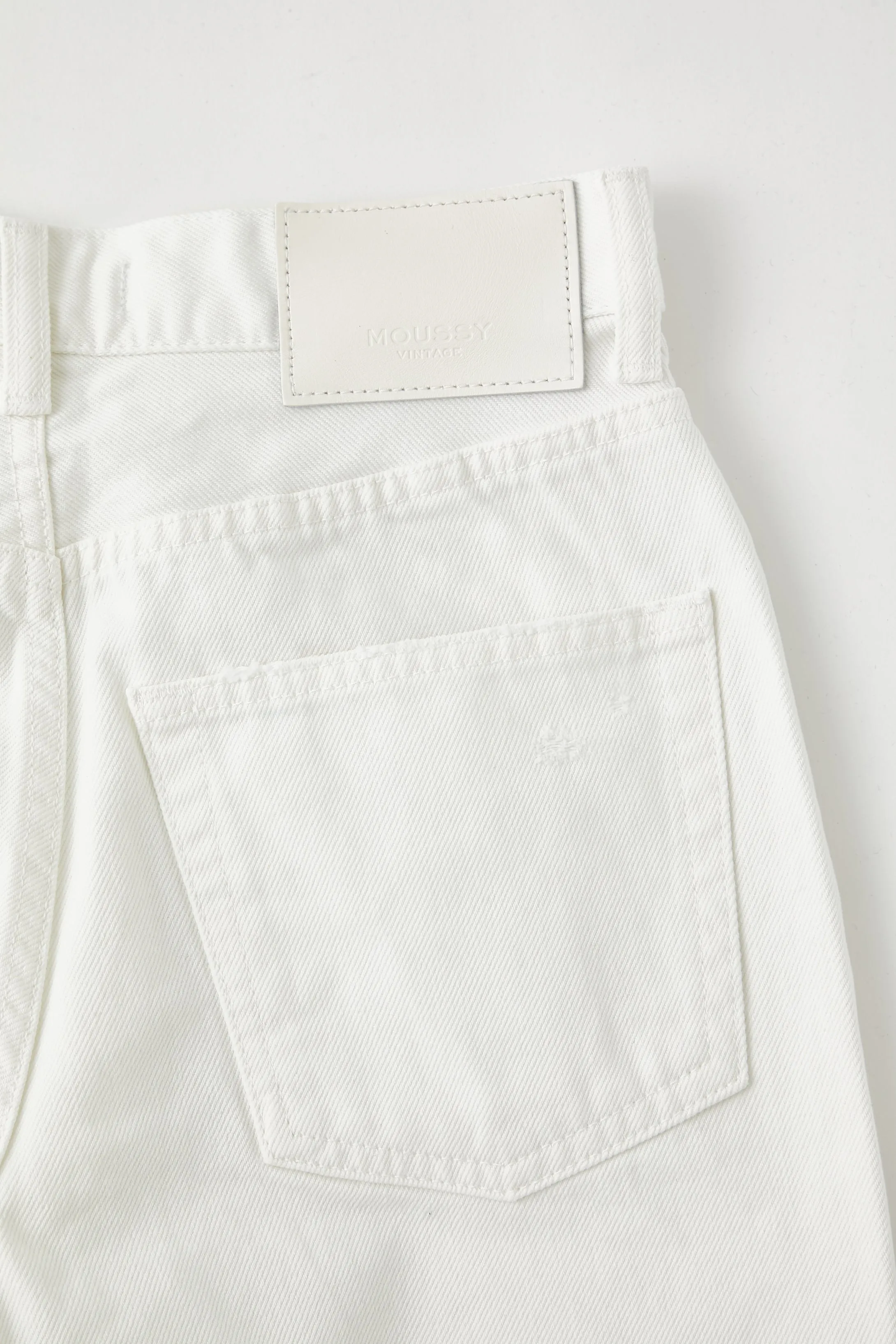 Moussy - MV Jesup Straight-HI in White