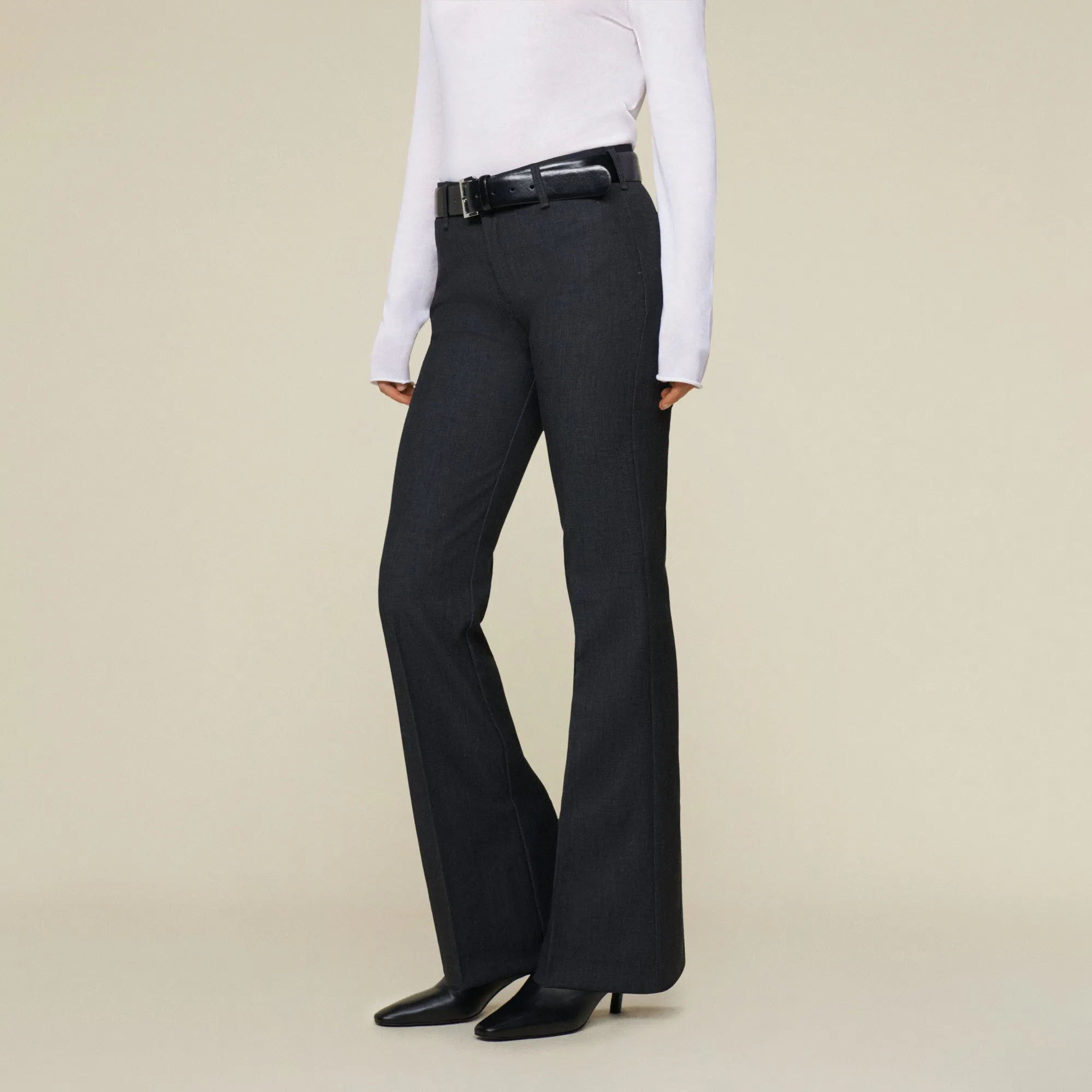 Silvia Suple Roble Wool - High Rise Flare