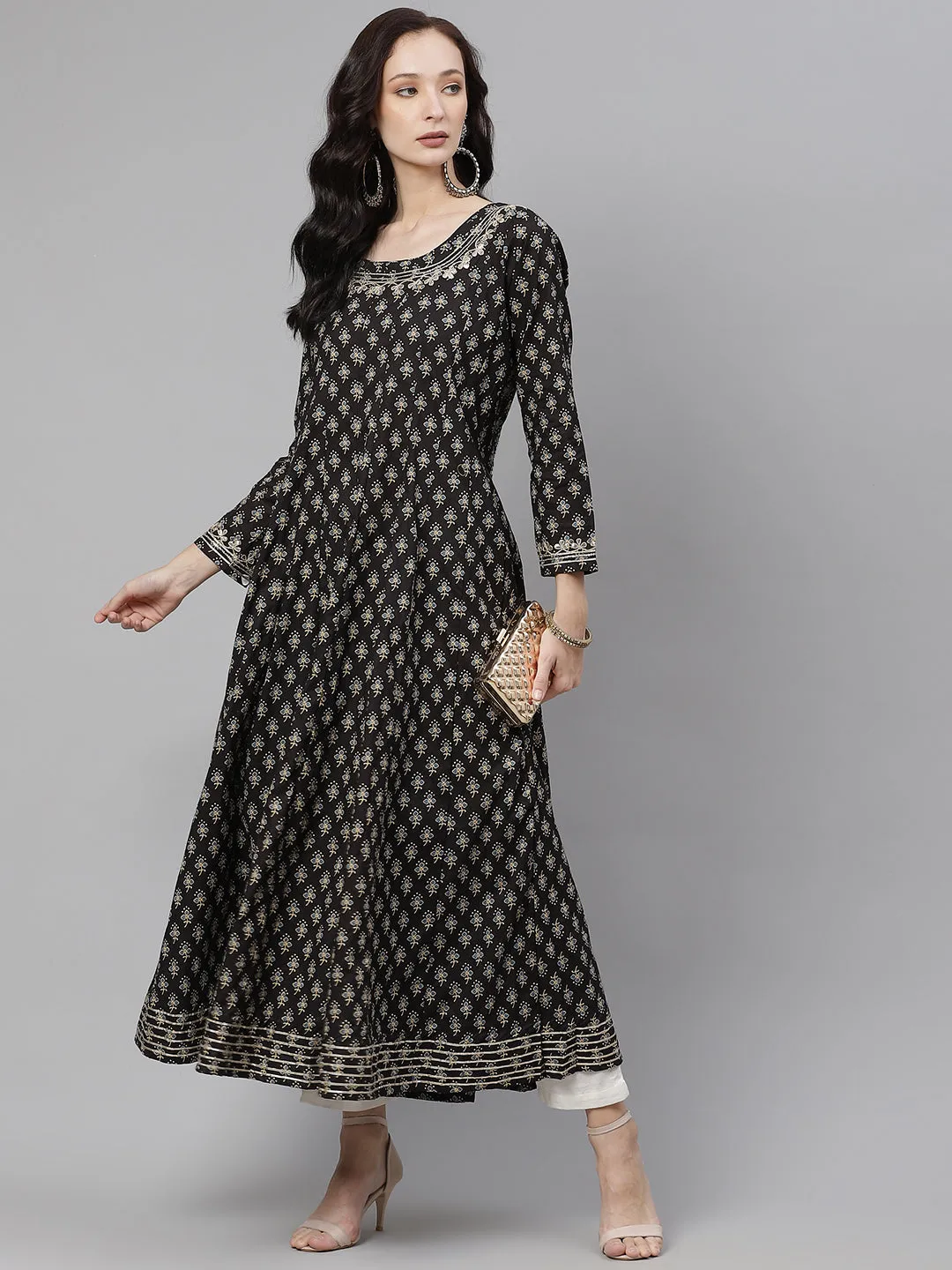 Women Black Floral Print Flared Kurta