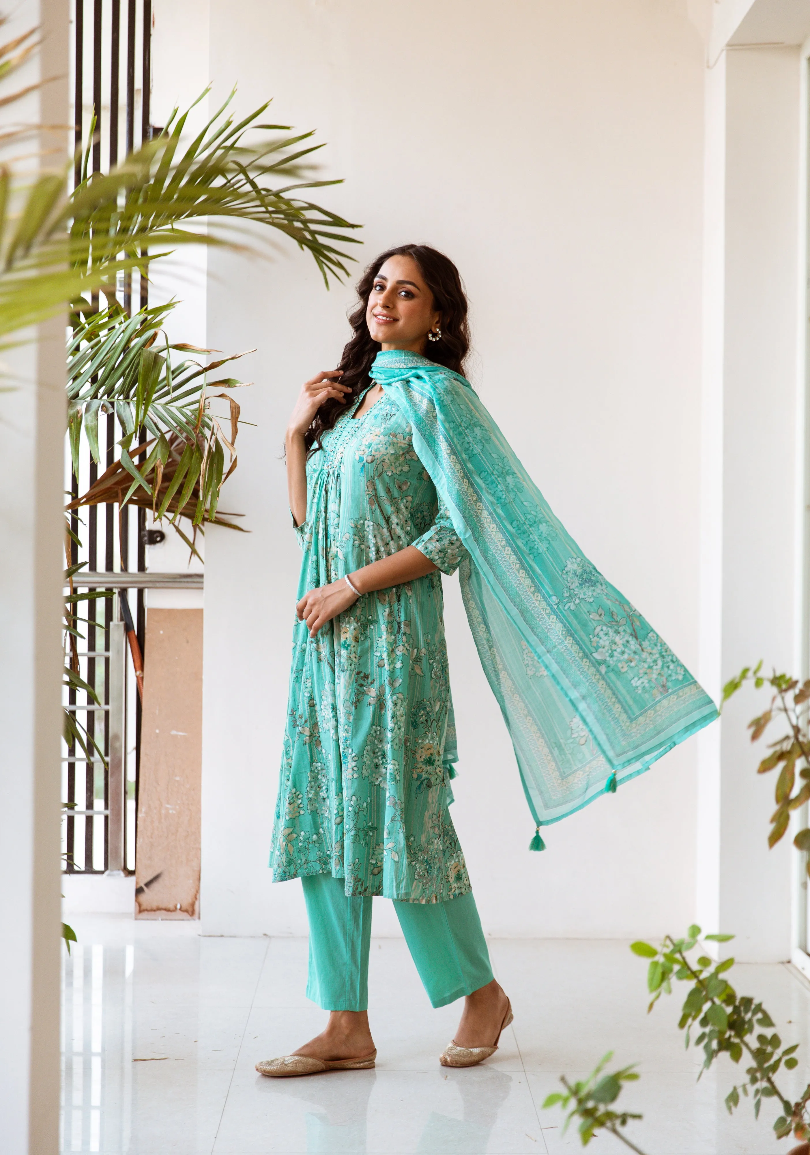 Women's Green Cotton Kurta Pantand Dupatta Set